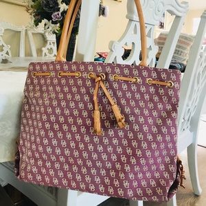 Dooney and Bourke tote